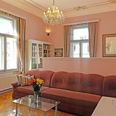 Apartment Themis Karlsbad Exteriör bild