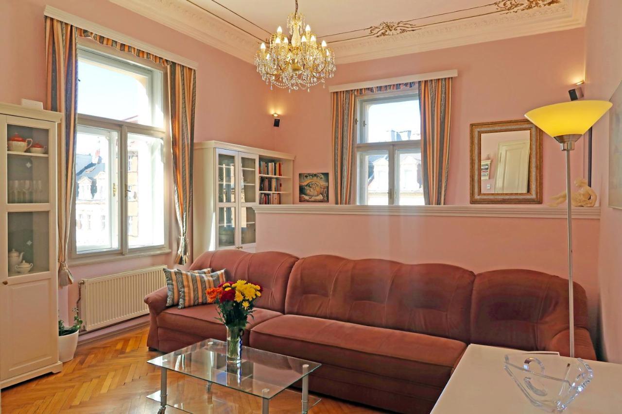 Apartment Themis Karlsbad Exteriör bild