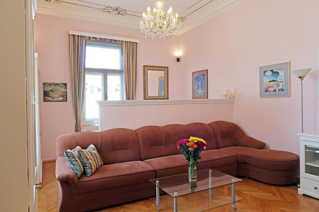 Apartment Themis Karlsbad Exteriör bild